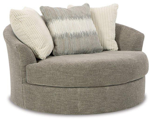 Creswell Oversized Swivel Accent Chair - Faith Furniture (Manhattan, KS)