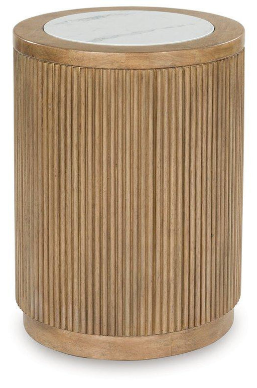 Camdill End Table - Faith Furniture (Manhattan, KS)