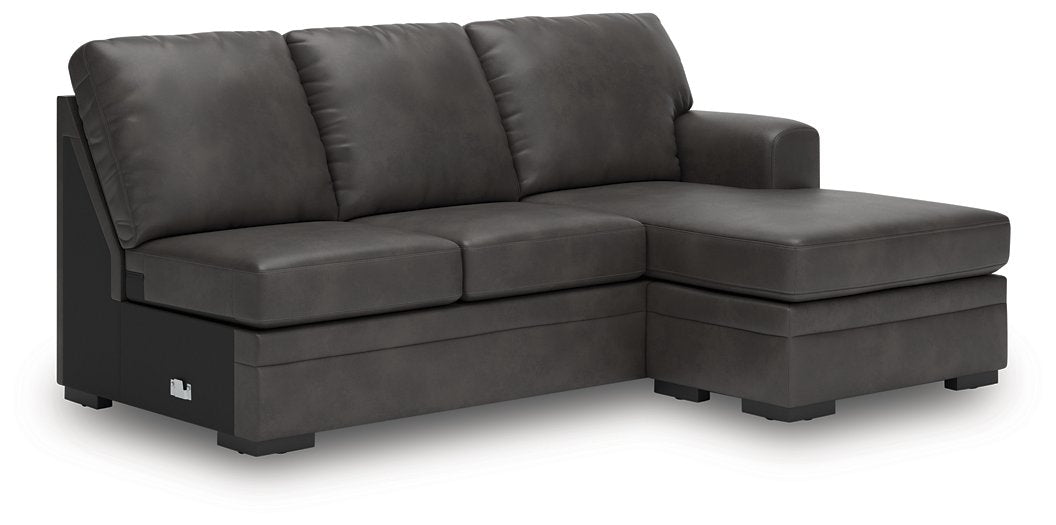 Lofton-Pike Sectional with Chaise - Faith Furniture (Manhattan, KS)