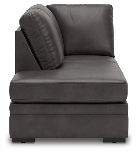 Lofton-Pike Sectional with Chaise - Faith Furniture (Manhattan, KS)