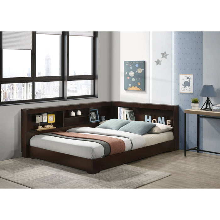 Sami Corner Bed