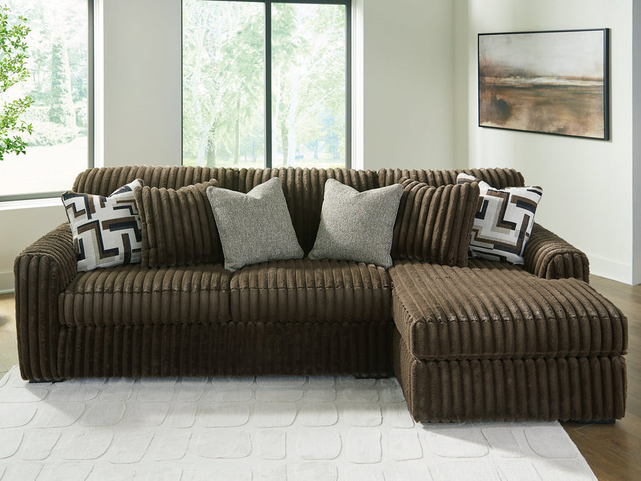 Midnight-Madness Sectional Sofa with Chaise - Faith Furniture (Manhattan, KS)