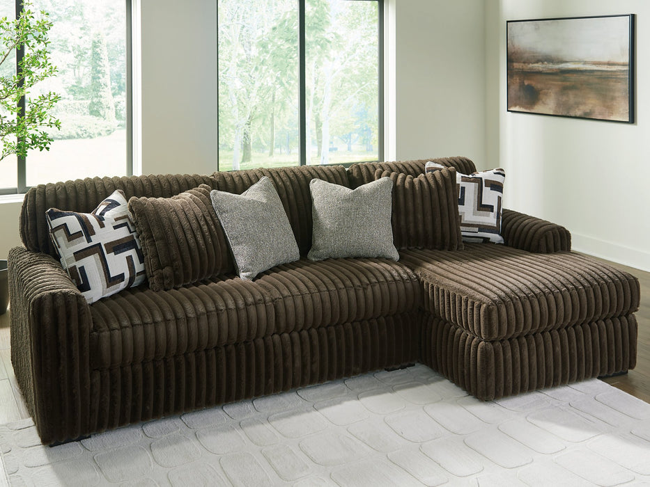 Midnight-Madness Sectional Sofa with Chaise - Faith Furniture (Manhattan, KS)