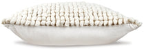 Aavie Pillow - Faith Furniture (Manhattan, KS)