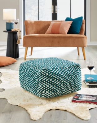 Brynnsen Pouf - Faith Furniture (Manhattan, KS)