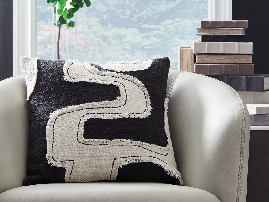 Veerbank Pillow (Set of 4) - Faith Furniture (Manhattan, KS)