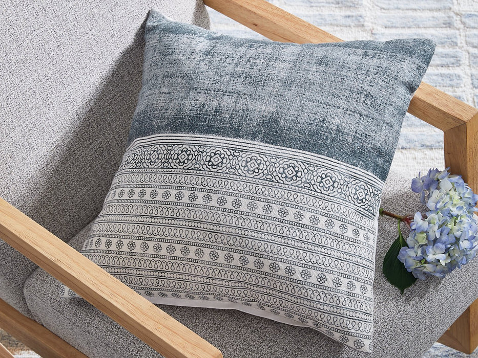 Harperville Pillow (Set of 4) - Faith Furniture (Manhattan, KS)