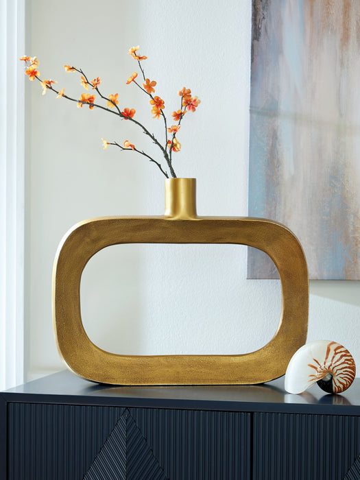 Lawtonville Vase - Faith Furniture (Manhattan, KS)