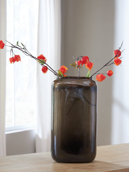 Sumner Vase - Faith Furniture (Manhattan, KS)
