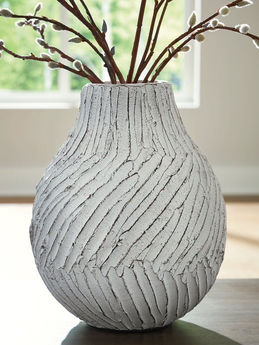 Shelvie Vase - Faith Furniture (Manhattan, KS)