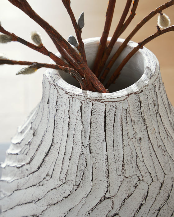 Shelvie Vase - Faith Furniture (Manhattan, KS)