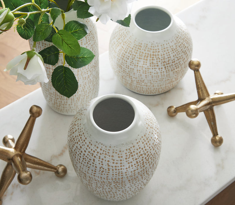 Vinburn Accessory Set (Set of 5) - Faith Furniture (Manhattan, KS)