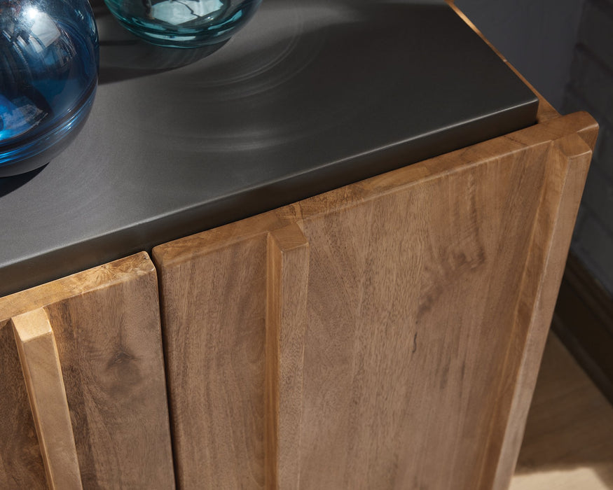 Quintavious Accent Cabinet - Faith Furniture (Manhattan, KS)