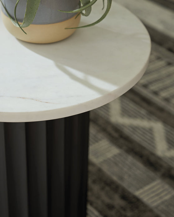 Wainstone Accent Table - Faith Furniture (Manhattan, KS)