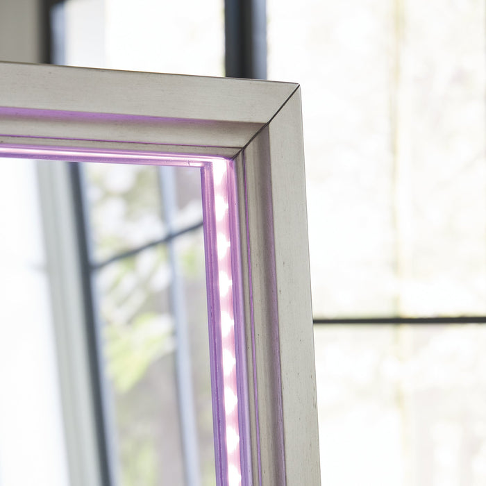 Evesen Floor Standing Mirror/Storage - Faith Furniture (Manhattan, KS)