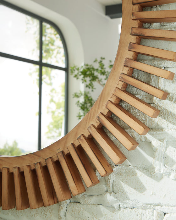 Tedwell Accent Mirror - Faith Furniture (Manhattan, KS)