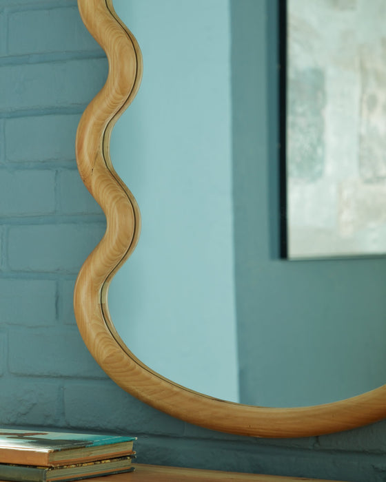 Serendis Accent Mirror - Faith Furniture (Manhattan, KS)