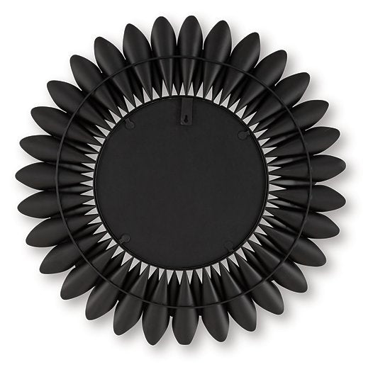 Ryenmour Accent Mirror - Faith Furniture (Manhattan, KS)