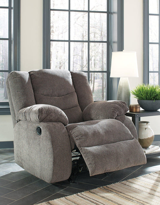 Tulen Recliner - Faith Furniture (Manhattan, KS)