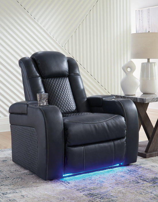 Fyne-Dyme Power Recliner - Faith Furniture (Manhattan, KS)