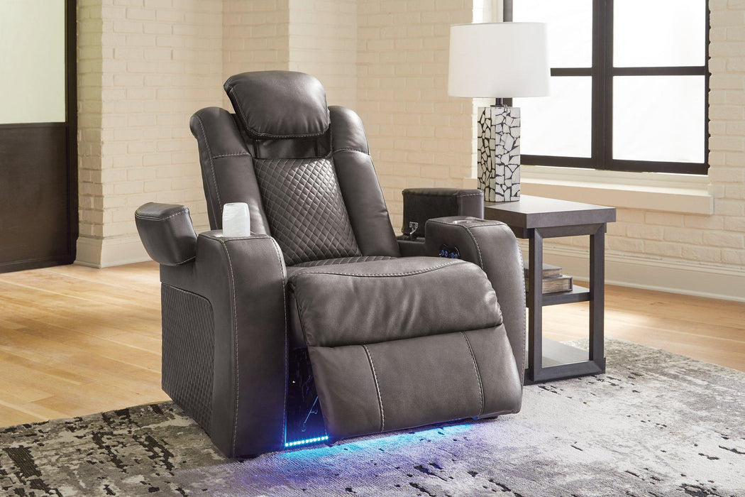 Fyne-Dyme Power Recliner - Faith Furniture (Manhattan, KS)