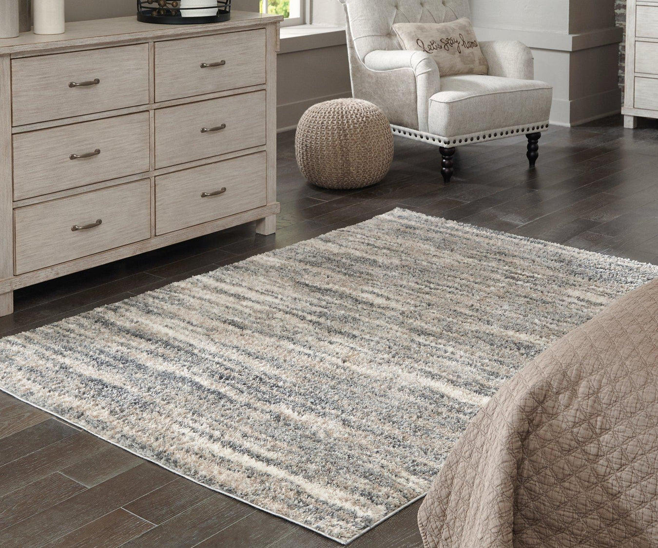 Ivory/Beige/Gray