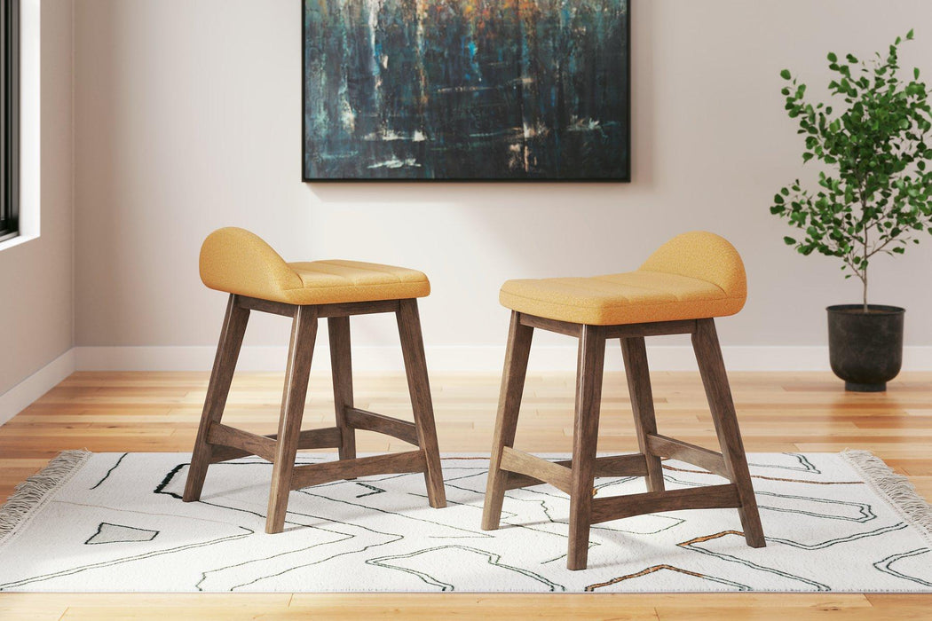 Lyncott Dining Room Set - Faith Furniture (Manhattan, KS)