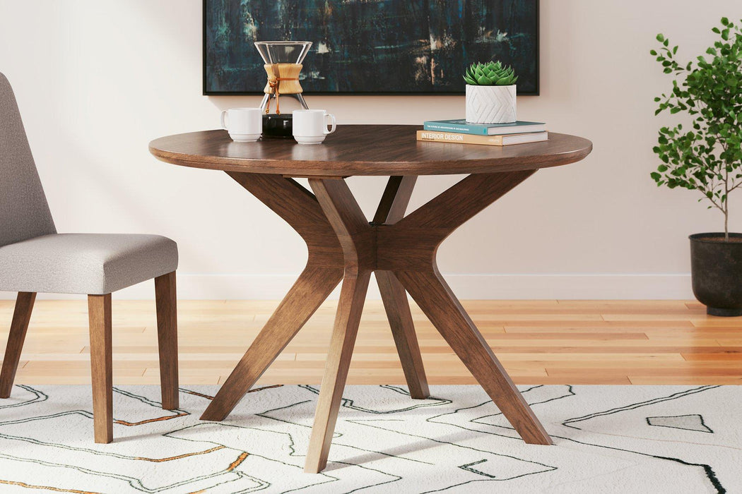 Lyncott Dining Room Set - Faith Furniture (Manhattan, KS)