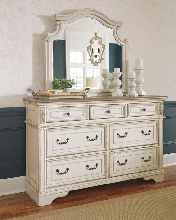 Realyn Bedroom Set - Faith Furniture (Manhattan, KS)
