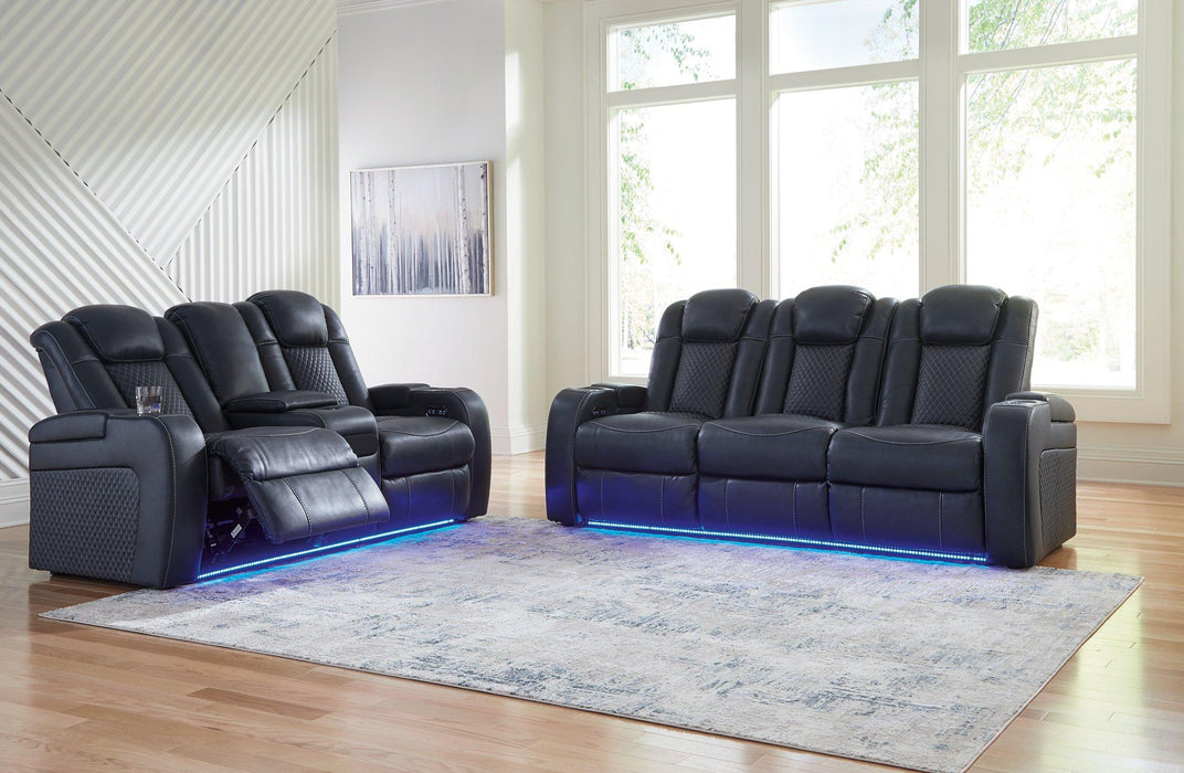 Fyne-Dyme Living Room Set - Faith Furniture (Manhattan, KS)