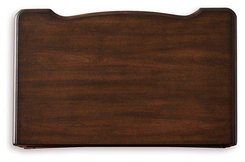 Lavinton Bedroom Set - Faith Furniture (Manhattan, KS)