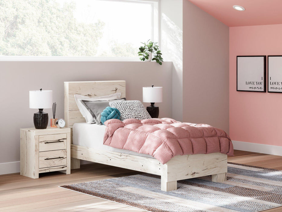 Lawroy Bed - Faith Furniture (Manhattan, KS)