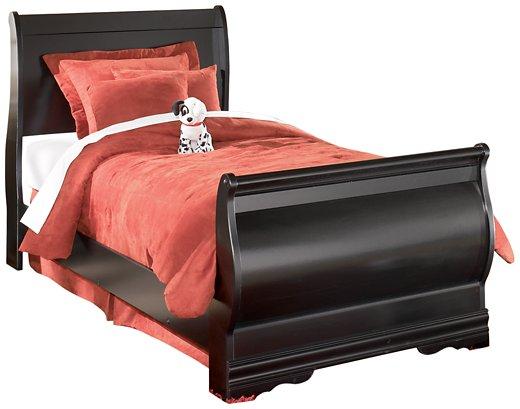 Huey Vineyard Bedroom Set - Faith Furniture (Manhattan, KS)