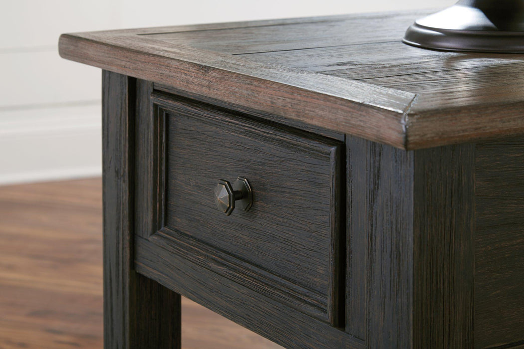 Tyler Creek Table Set - Faith Furniture (Manhattan, KS)