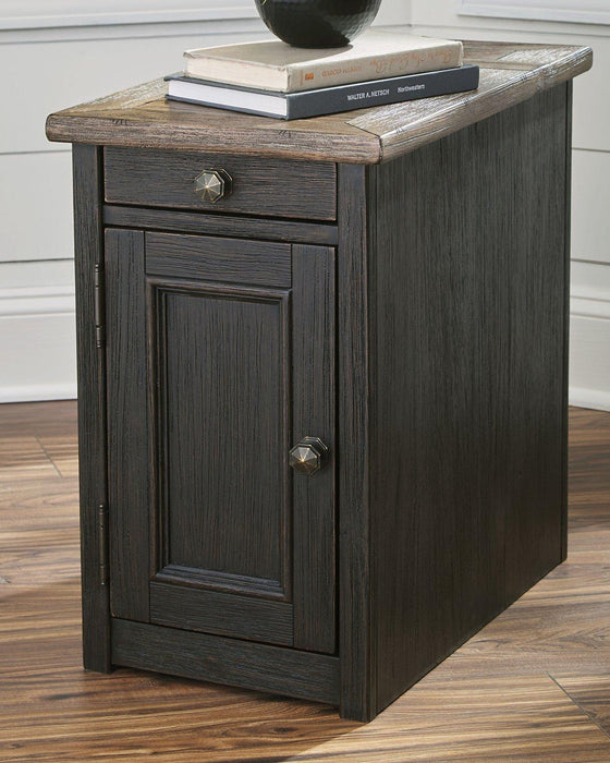Tyler Creek Occasional Table Set - Faith Furniture (Manhattan, KS)
