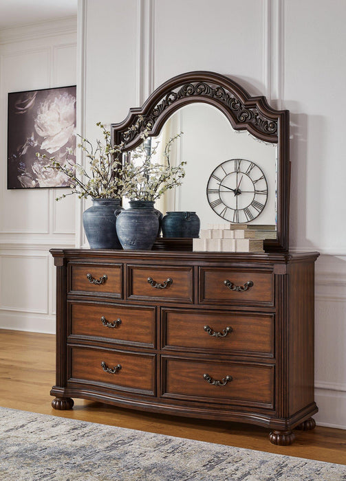 Lavinton Bedroom Set - Faith Furniture (Manhattan, KS)