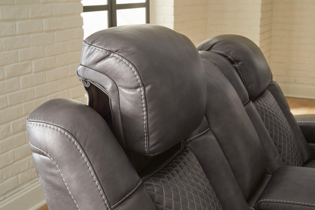 Fyne-Dyme Power Recliner - Faith Furniture (Manhattan, KS)