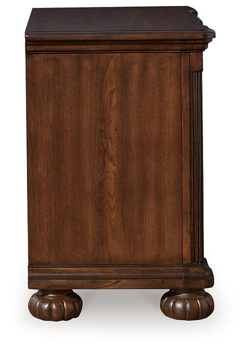 Lavinton Bedroom Set - Faith Furniture (Manhattan, KS)