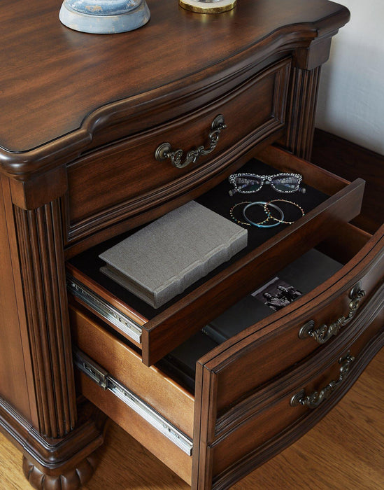 Lavinton Bedroom Set - Faith Furniture (Manhattan, KS)