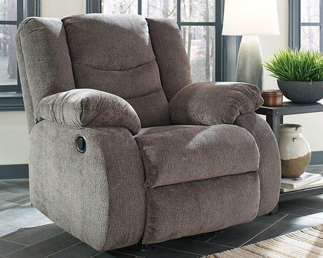 Tulen Recliner - Faith Furniture (Manhattan, KS)