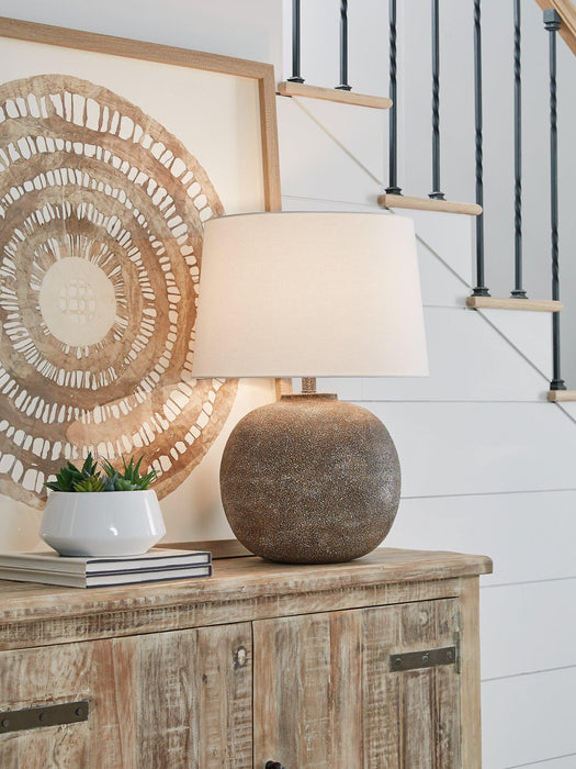 Neavesboro Lamp Set - Faith Furniture (Manhattan, KS)