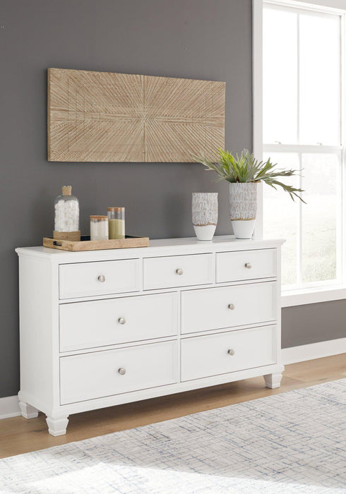 Fortman Dresser and Mirror - Faith Furniture (Manhattan, KS)
