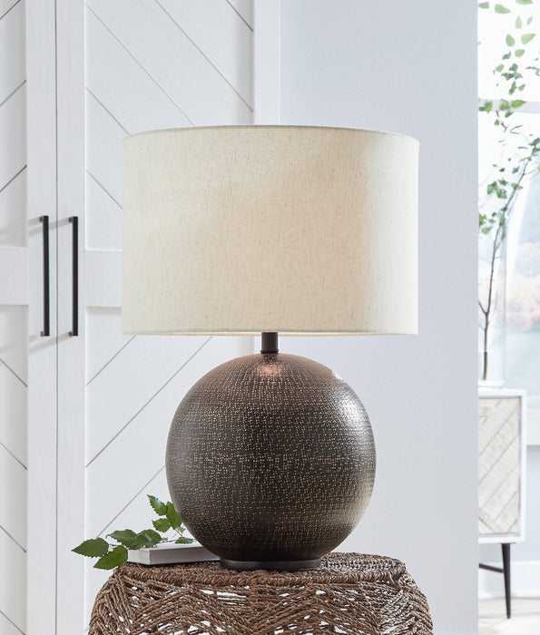 Hambell Lamp Set - Faith Furniture (Manhattan, KS)