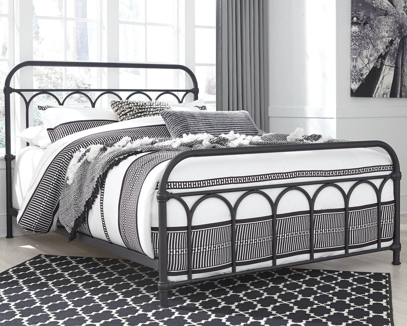 Metal Bed