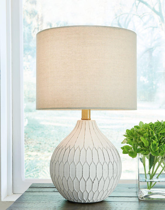 Wardmont Lamp Set - Faith Furniture (Manhattan, KS)