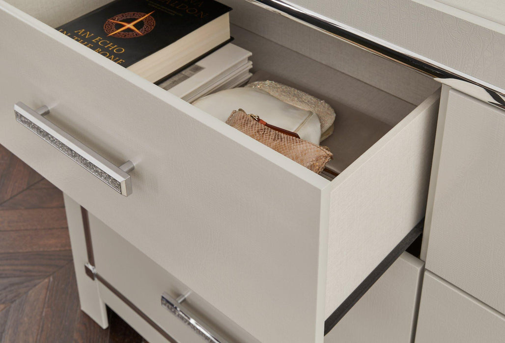 Zyniden Dresser - Faith Furniture (Manhattan, KS)