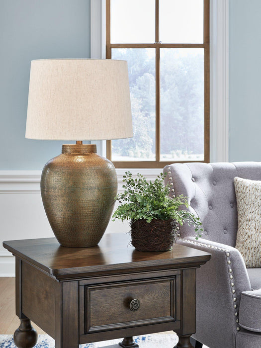 Madney Lamp Set - Faith Furniture (Manhattan, KS)