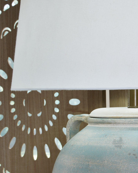 Shawburg Lamp Set - Faith Furniture (Manhattan, KS)