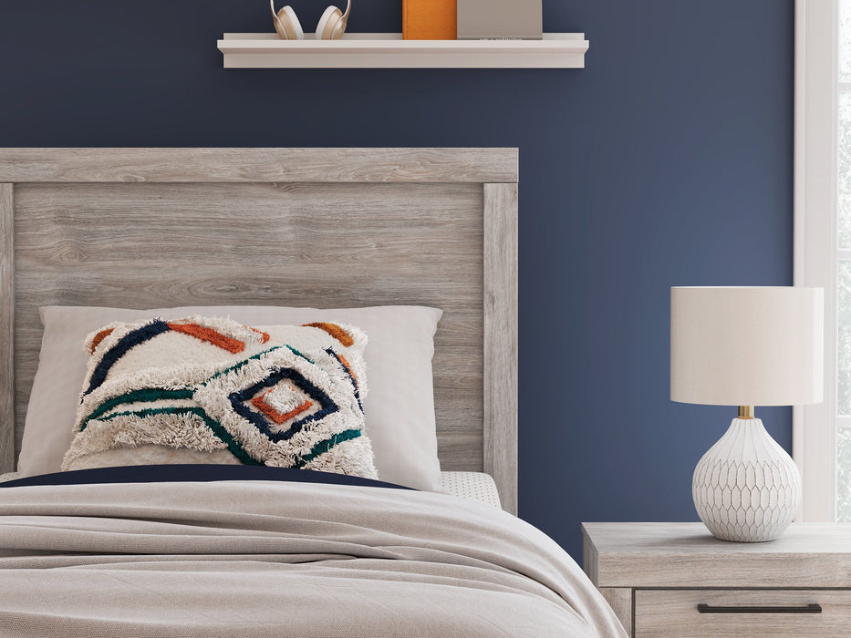 Broachmyn Bed - Faith Furniture (Manhattan, KS)