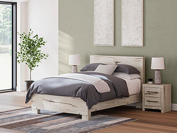 Lawroy Bed - Faith Furniture (Manhattan, KS)